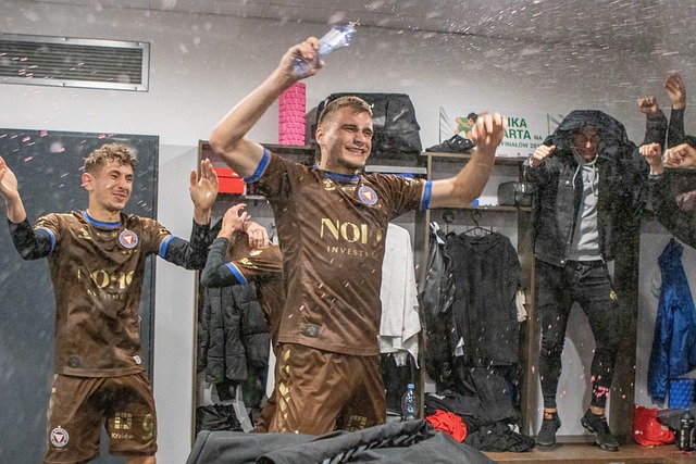 的回归不仅 的回归不仅